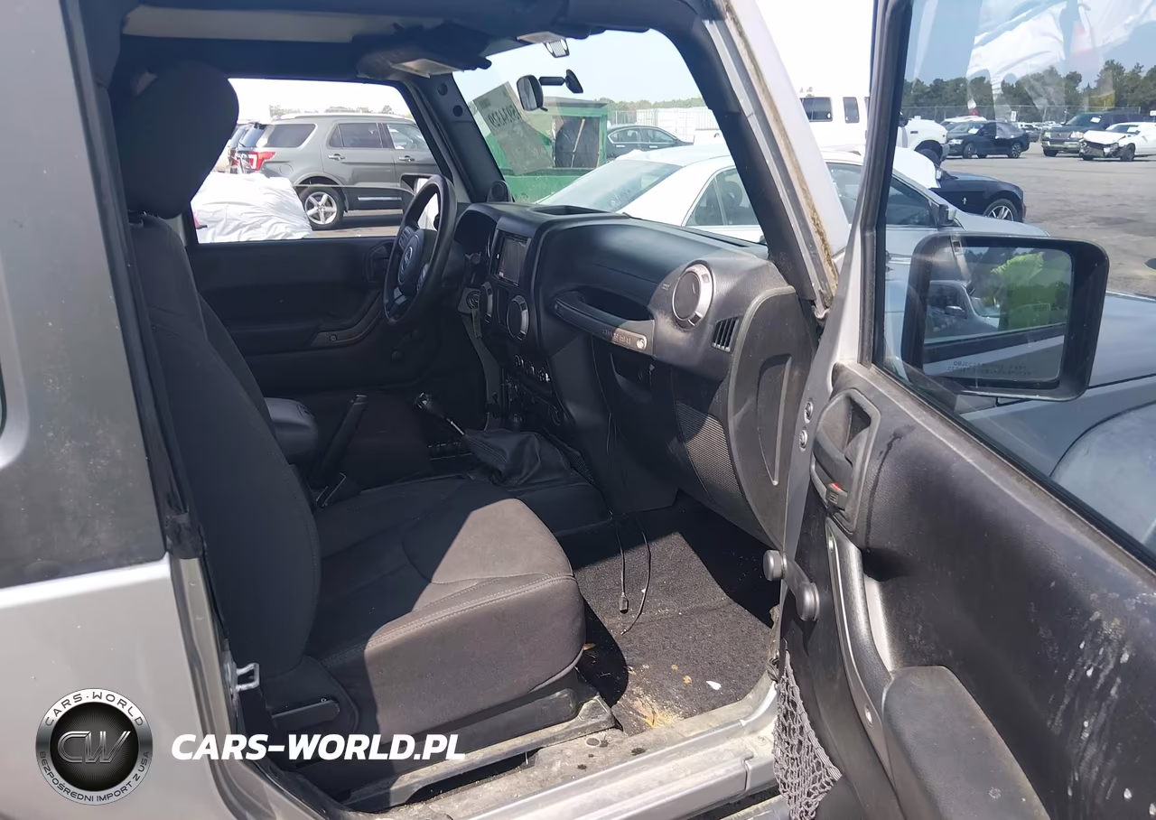 2013 Jeep Wrangler Sport VIN:1C4AJWAG0DL575073 - 5