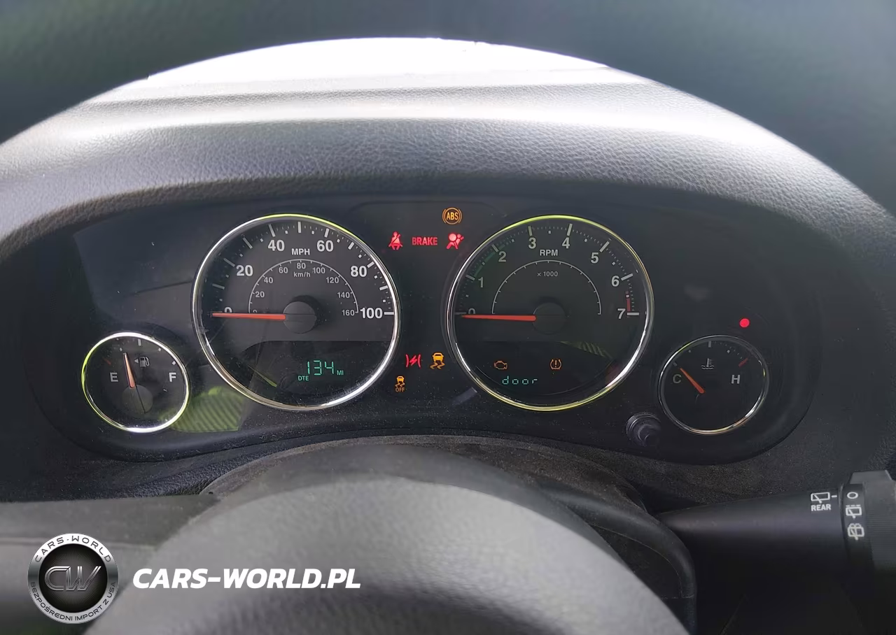 2013 Jeep Wrangler Sport VIN:1C4AJWAG0DL575073 - 7