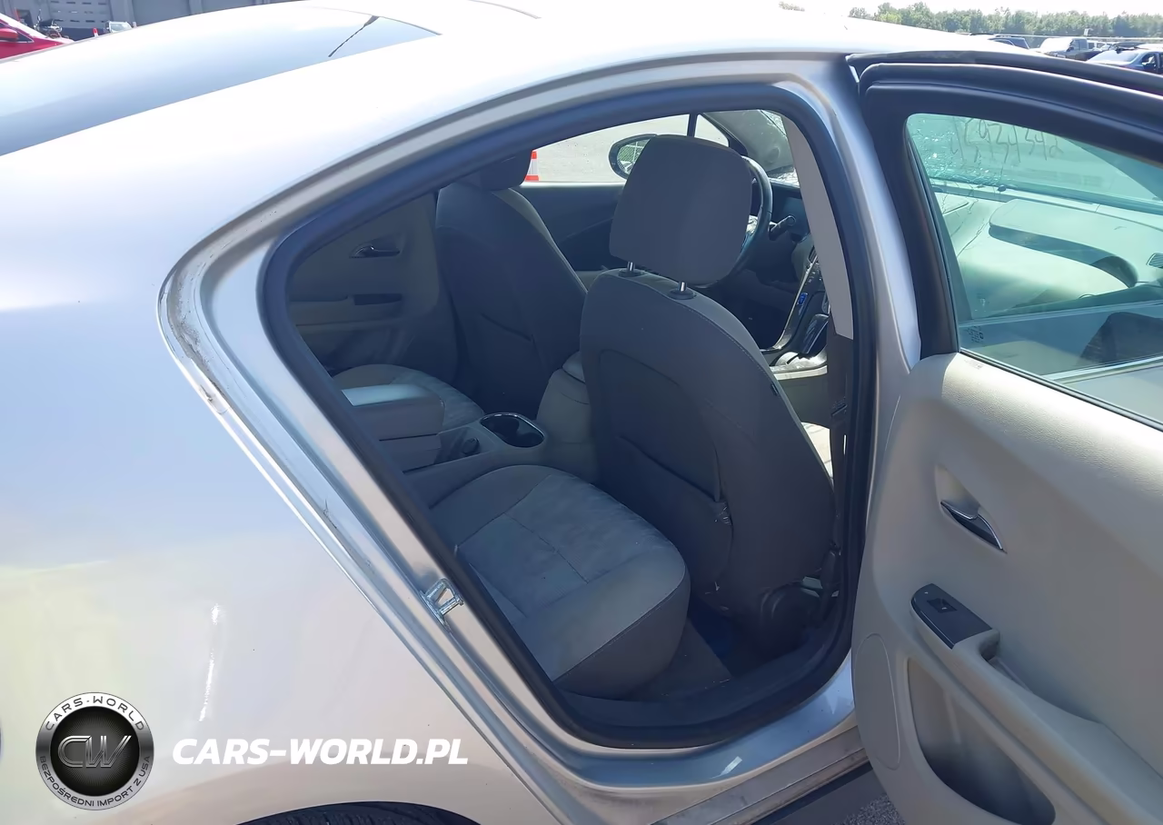 2013 Chevrolet Volt VIN:1G1RC6E41DU110267 - 8