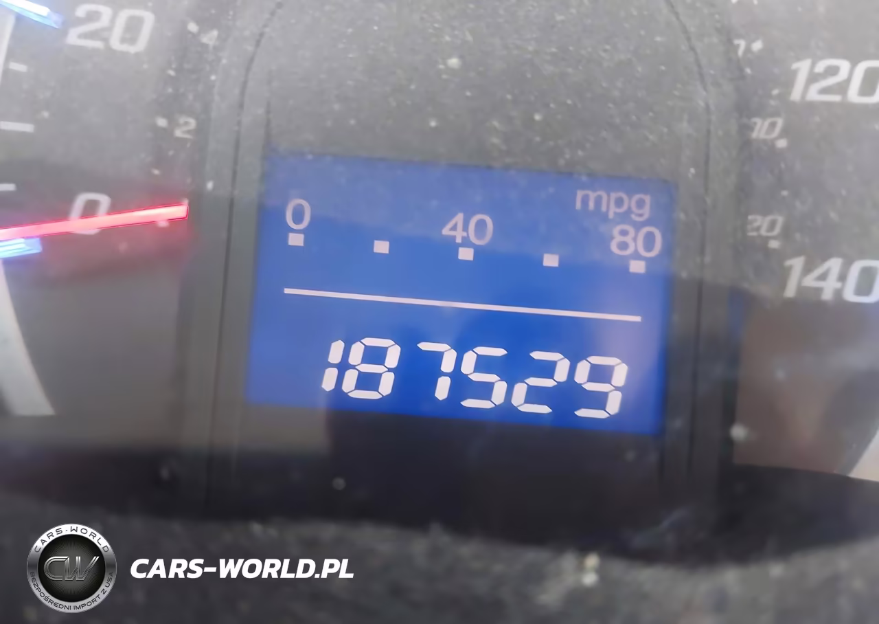 2013 Honda Fit Sport VIN:JHMGE8H69DC059123 - 15