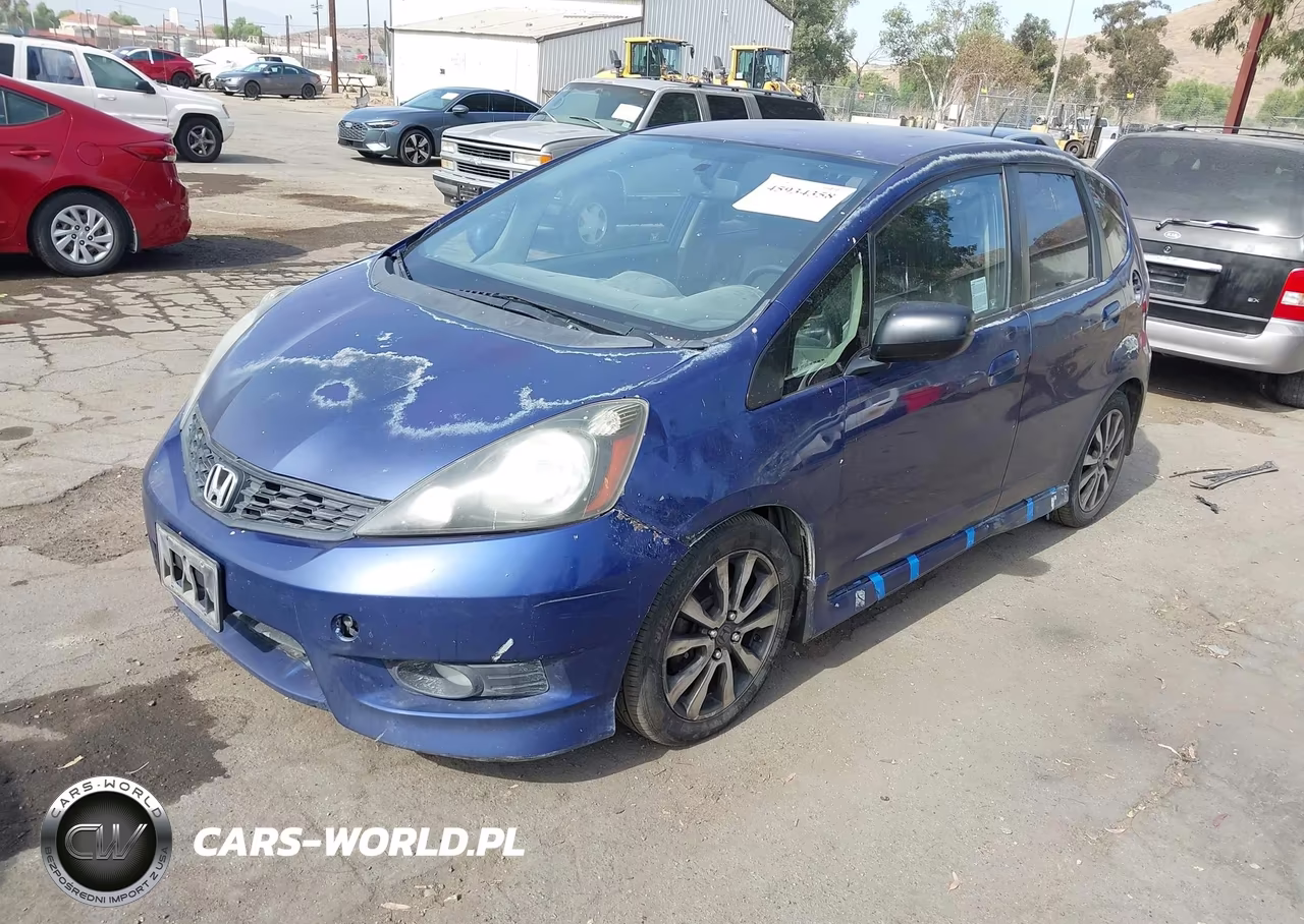 2013 Honda Fit Sport VIN:JHMGE8H69DC059123 - 2