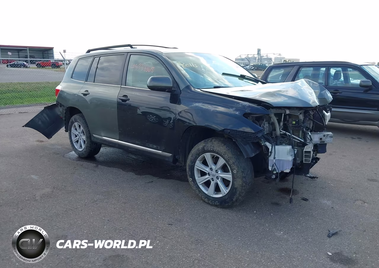 2013 Toyota Highlander Base V6 – zdjęcie 1 z 16