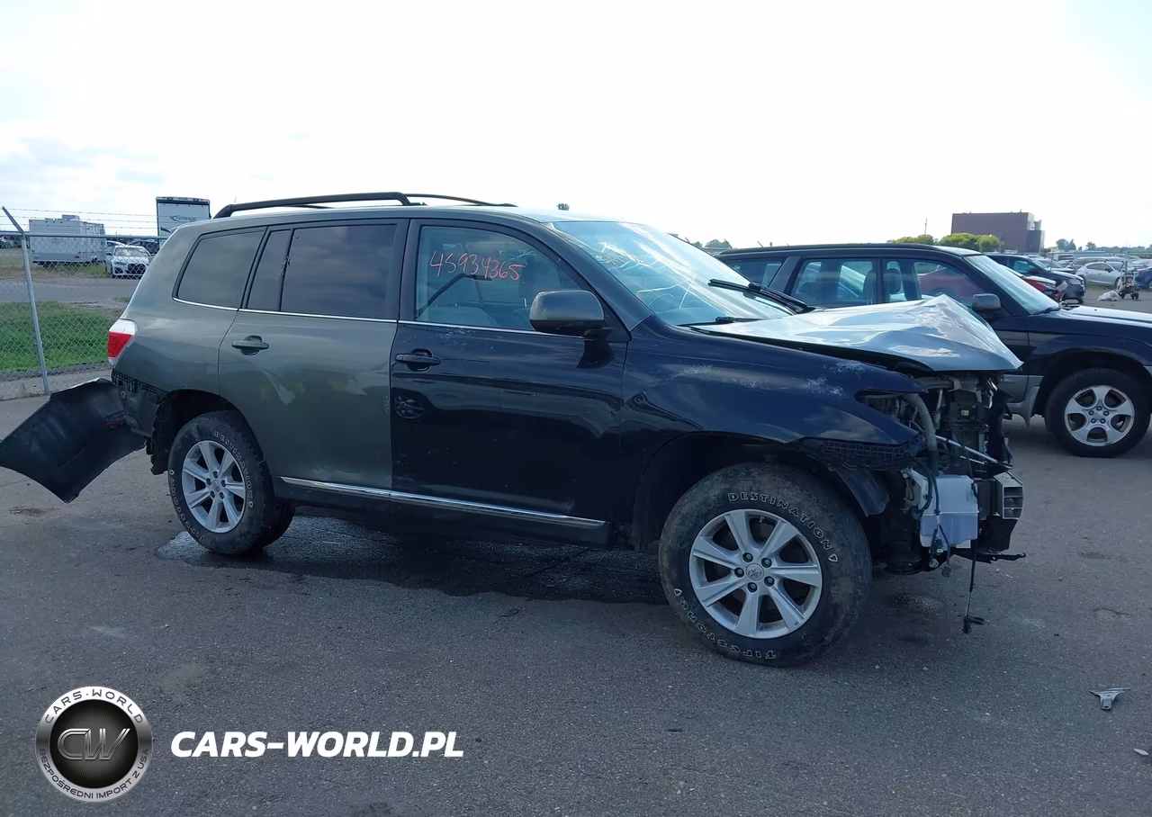 2013 Toyota Highlander Base V6 VIN:5TDBK3EH3DS239788 - 13