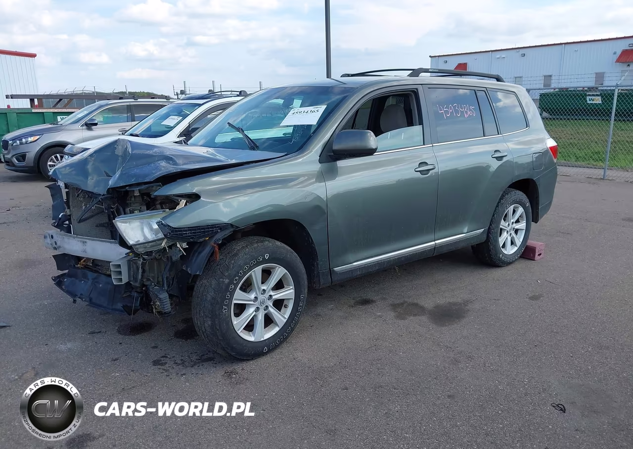 2013 Toyota Highlander Base V6 VIN:5TDBK3EH3DS239788 - 2
