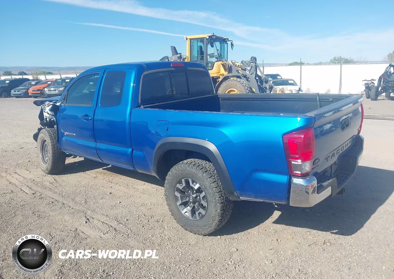 2017 Toyota Tacoma Trd Off Road VIN:5TFSZ5AN0HX104853 - 3