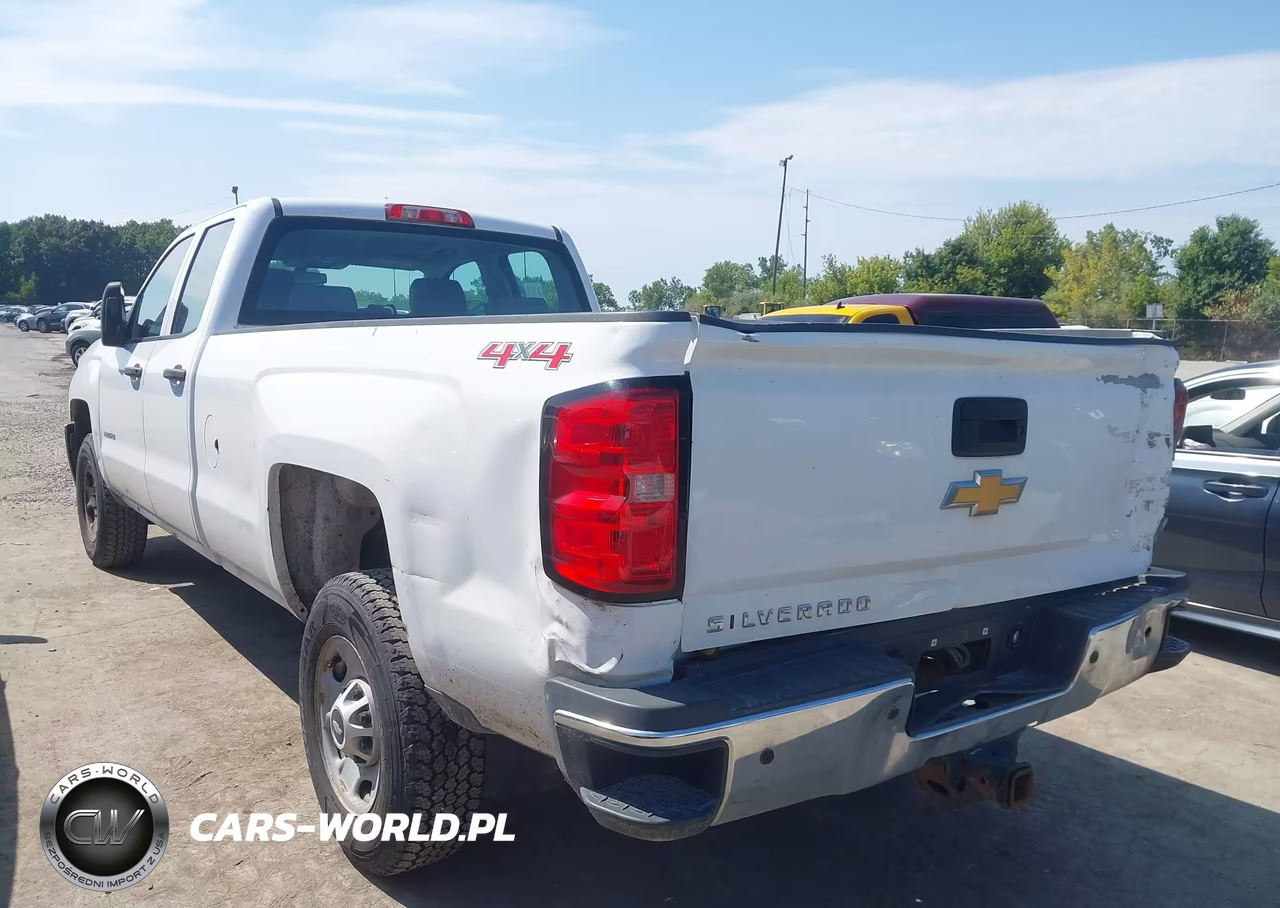 2015 Chevrolet Silverado 2500Hd Work Truck VIN:1GC2KUEG2FZ121620 - 3