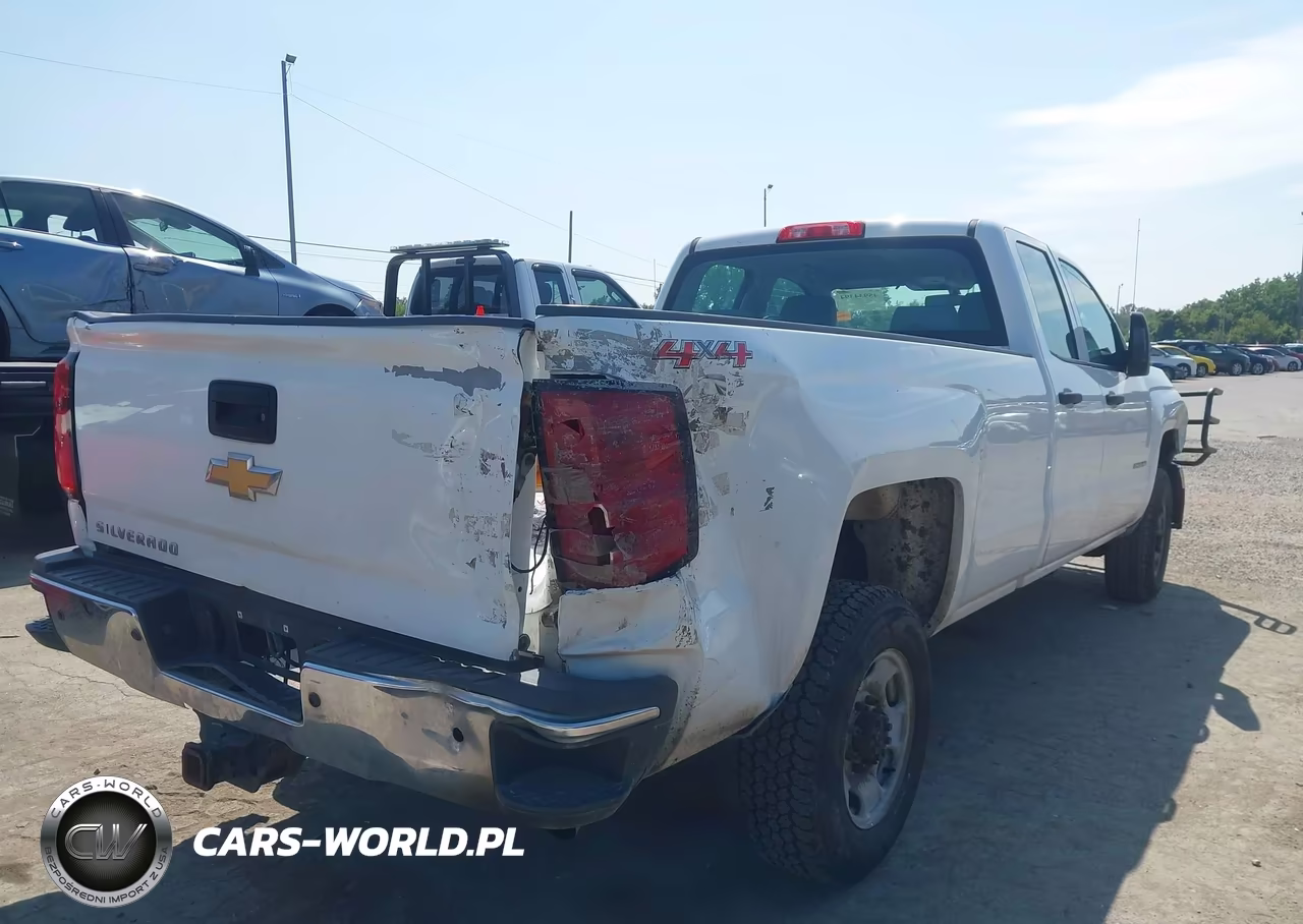 2015 Chevrolet Silverado 2500Hd Work Truck VIN:1GC2KUEG2FZ121620 - 4