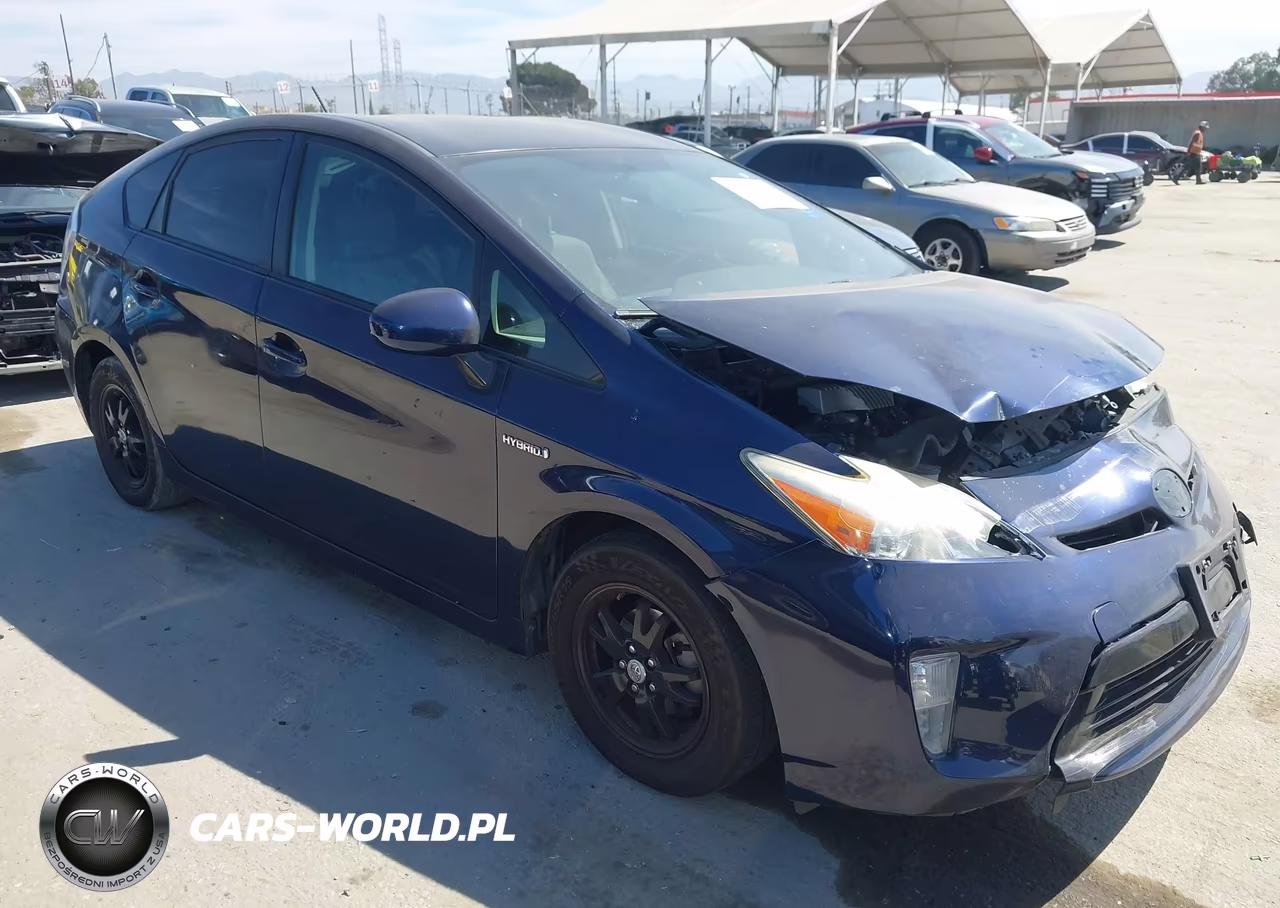 2015 Toyota Prius Two – zdjęcie 1 z 19