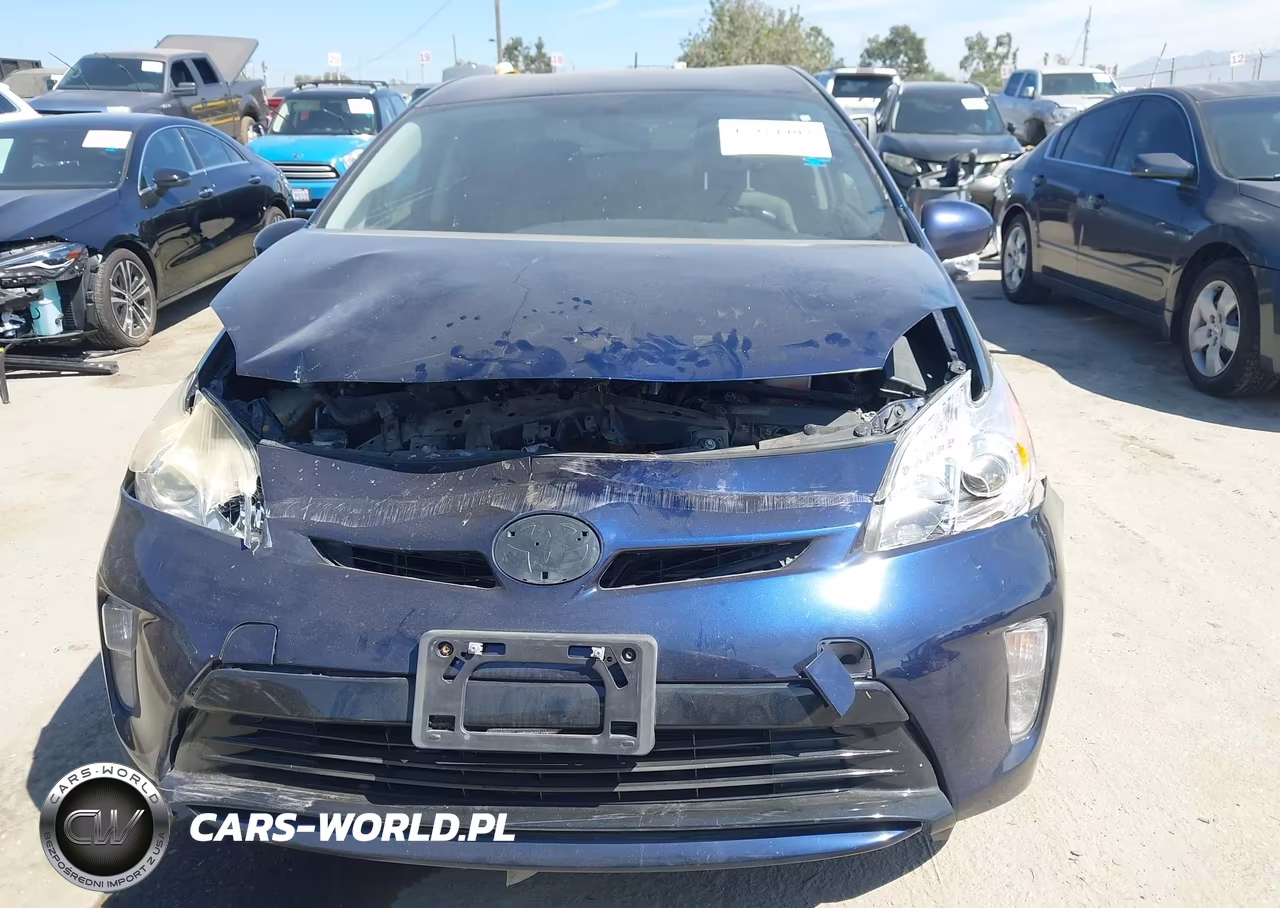 2015 Toyota Prius Two VIN:JTDKN3DU5F0446890 - 6