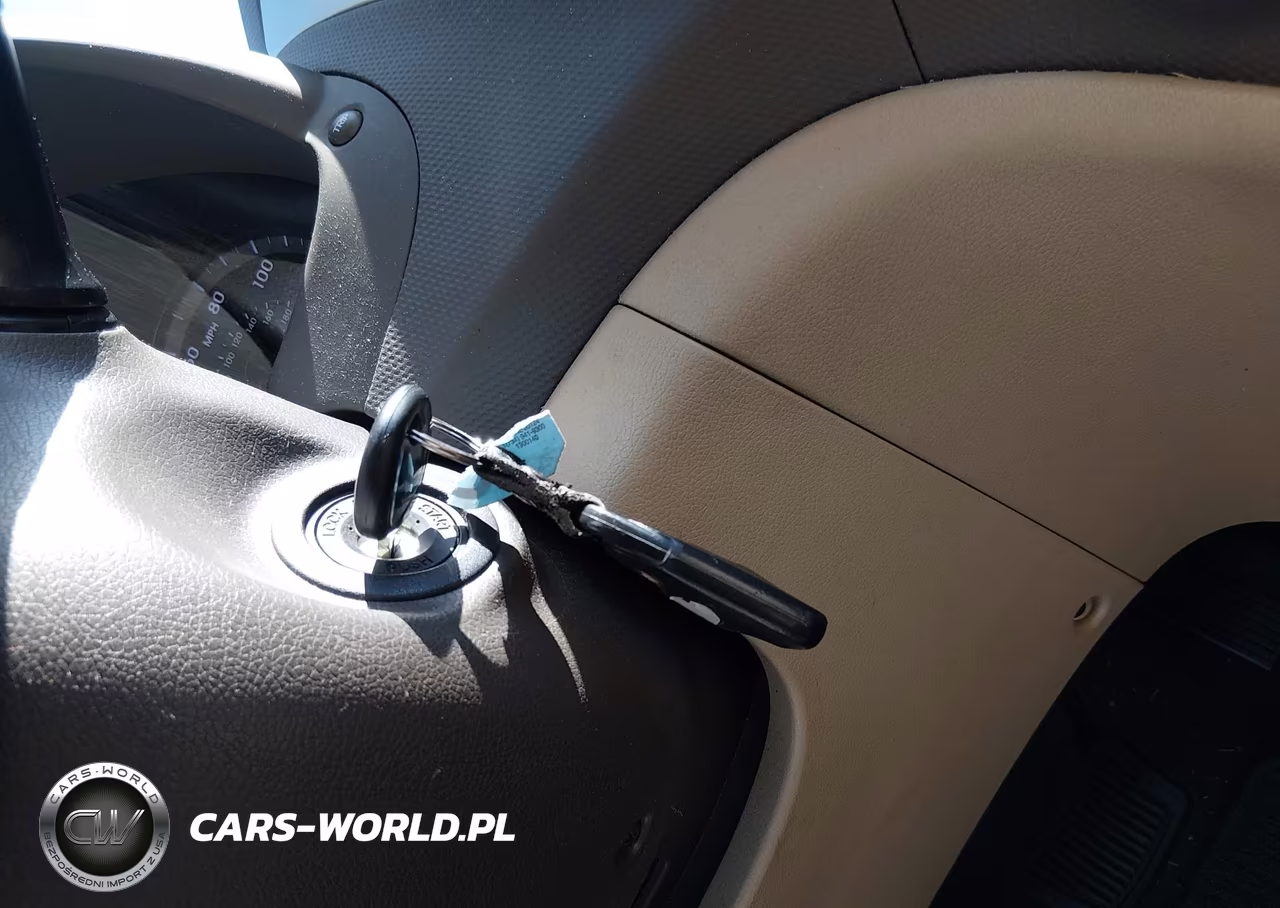 2013 Hyundai Accent Gls VIN:KMHCU4AE7DU427690 - 11