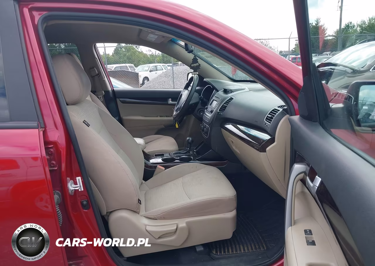 2015 Kia Sorento Lx VIN:5XYKT3A60FG661180 - 5