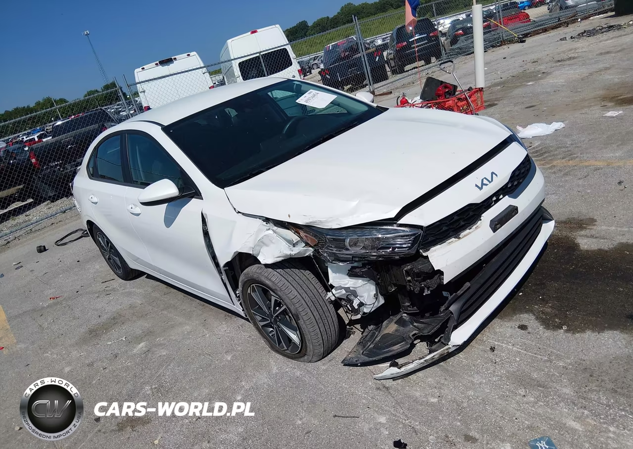 2024 Kia Forte Lxs VIN:3KPF24AD9RE815850 - 1
