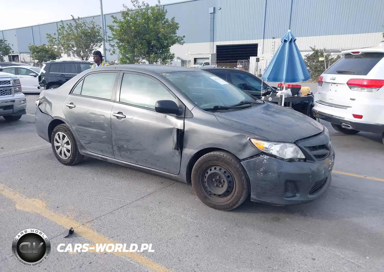 2011 Toyota Corolla Le – zdjęcie 1 z 17