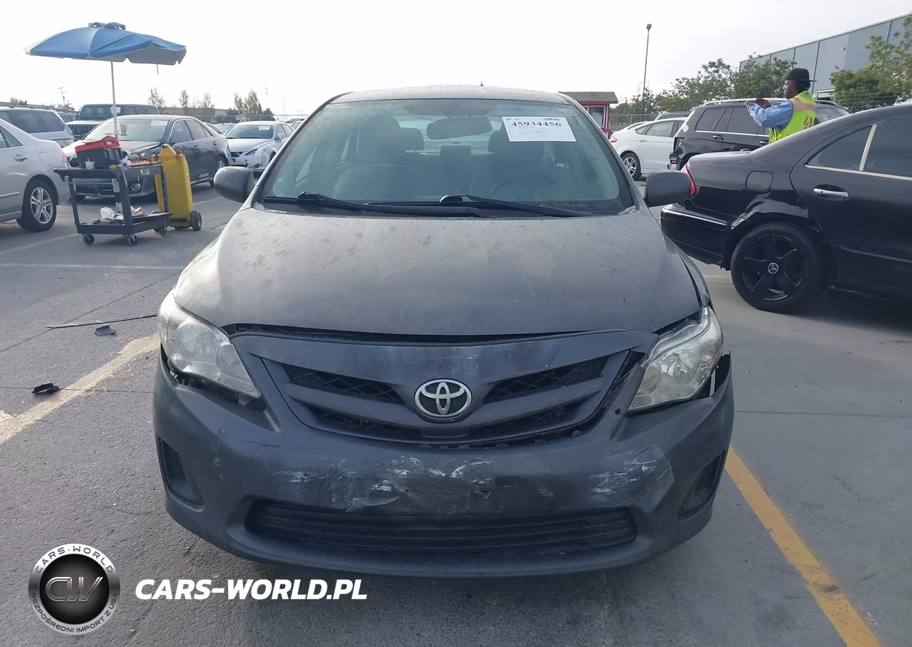 2011 Toyota Corolla Le VIN:2T1BU4EE1BC586127 - 13