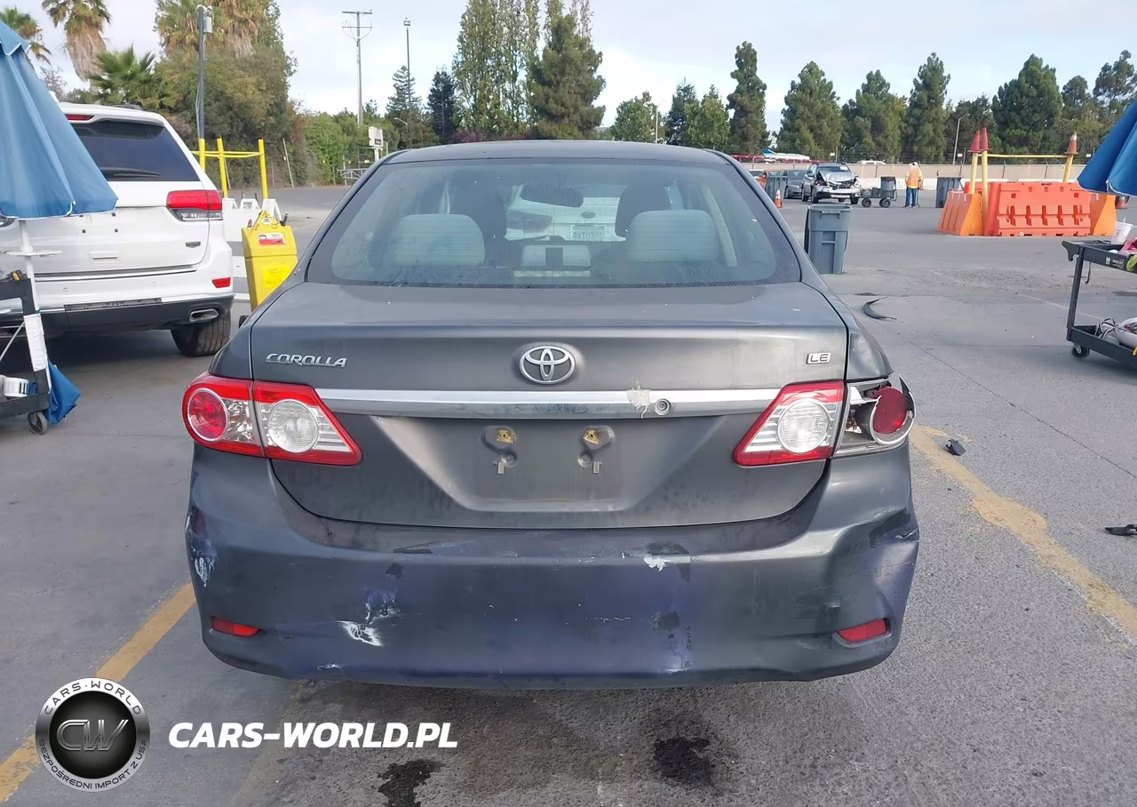 2011 Toyota Corolla Le VIN:2T1BU4EE1BC586127 - 17