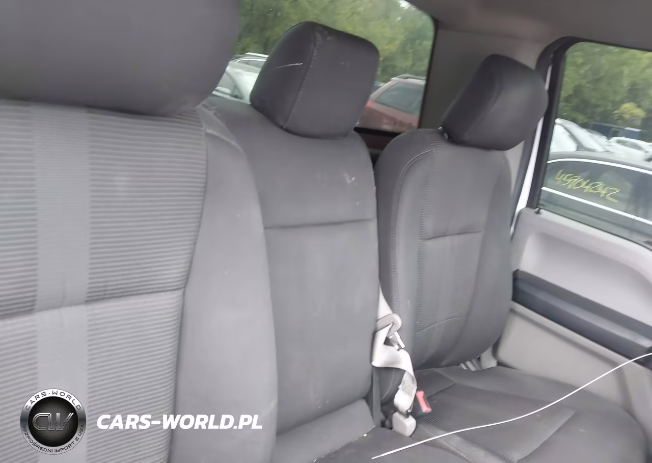 2019 Ford F-150 Xl VIN:1FTMF1C52KKD59905 - 8