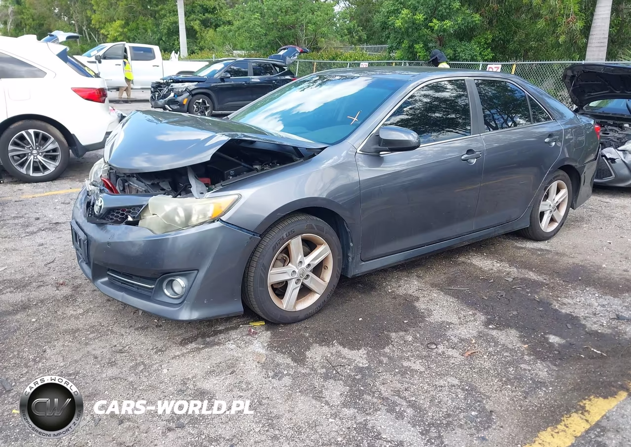 2014 Toyota Camry Se VIN:4T1BF1FK3EU432115 - 2