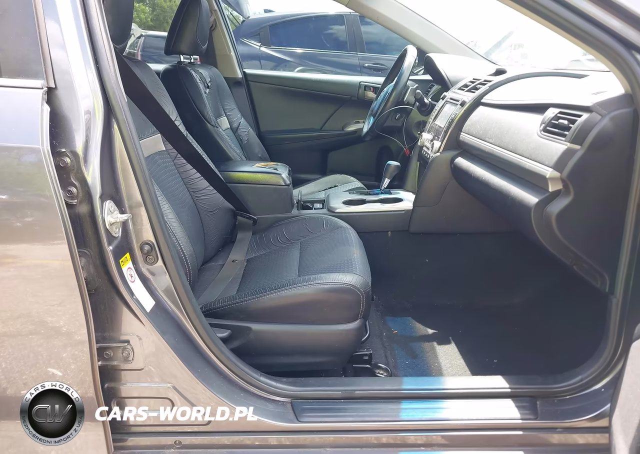 2014 Toyota Camry Se VIN:4T1BF1FK3EU432115 - 5
