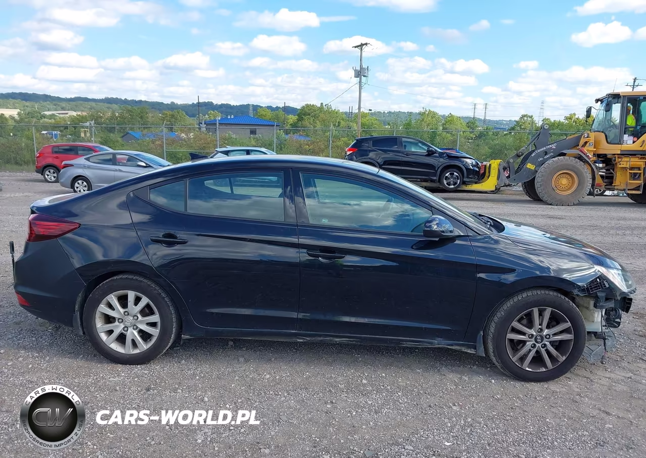 2020 Hyundai Elantra Sel VIN:5NPD84LF6LH545807 - 14