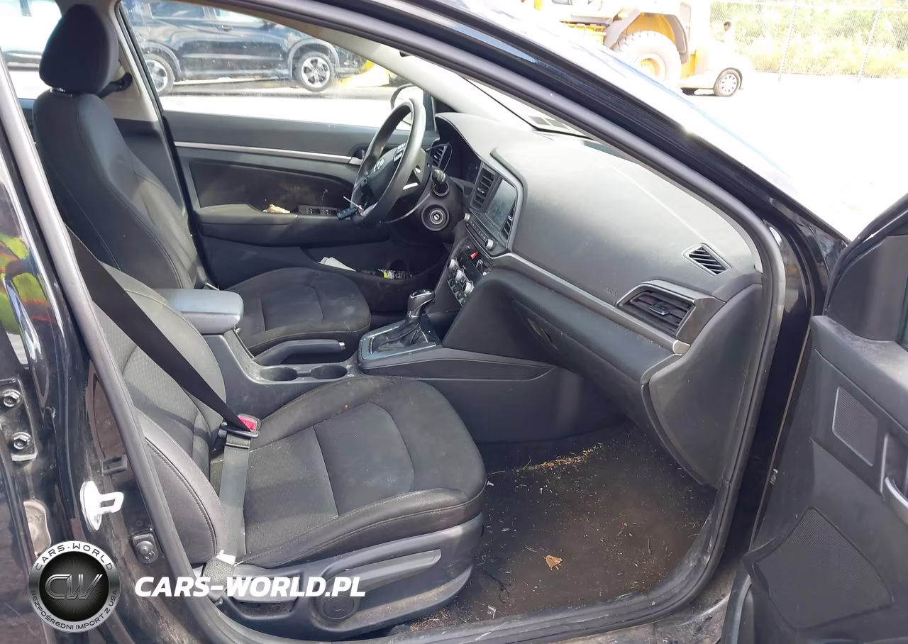 2020 Hyundai Elantra Sel VIN:5NPD84LF6LH545807 - 5