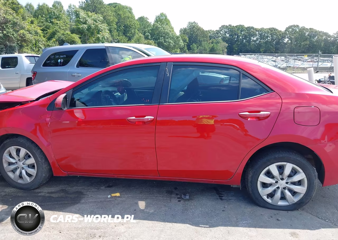 2015 Toyota Corolla Le VIN:2T1BURHE8FC334356 - 13