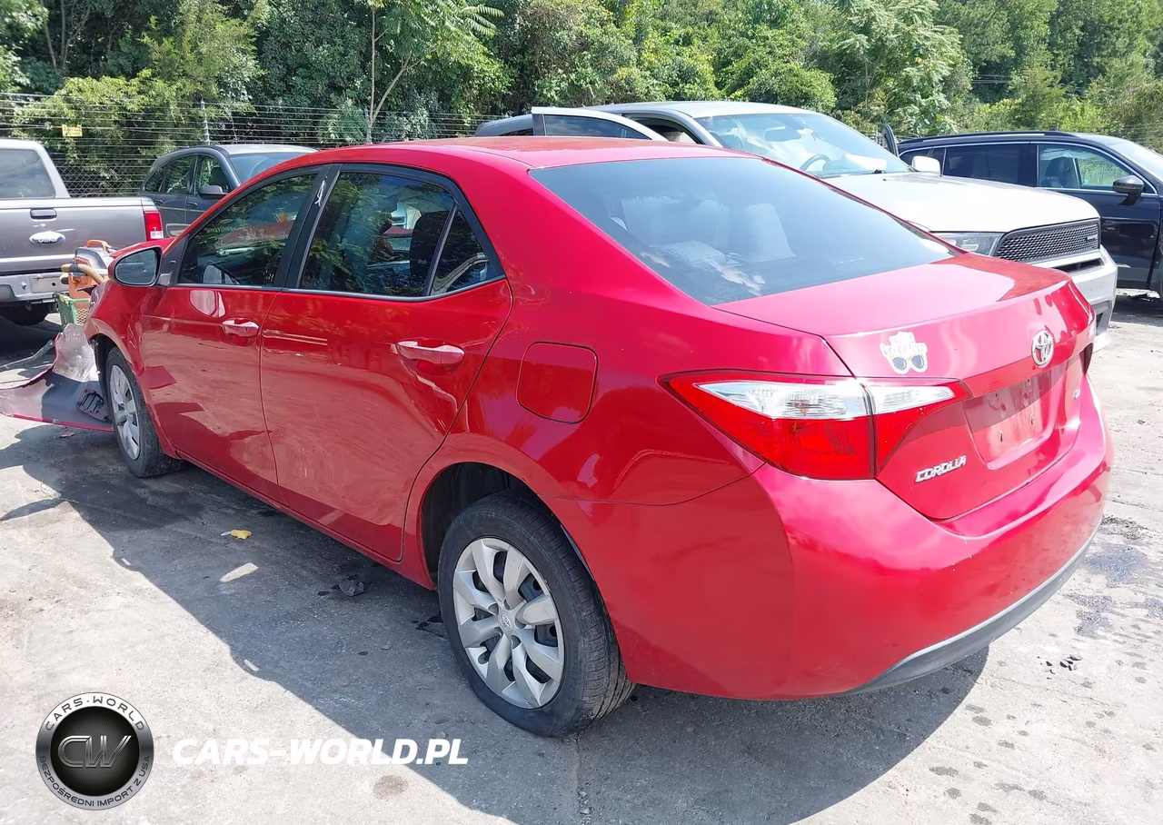 2015 Toyota Corolla Le VIN:2T1BURHE8FC334356 - 3