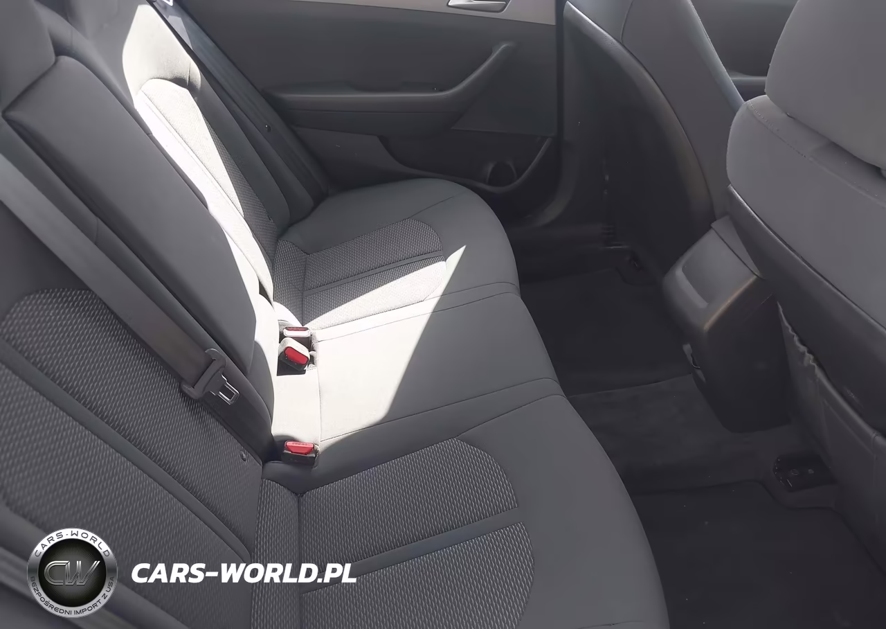 2019 Hyundai Sonata Eco VIN:5NPE24AA4KH801146 - 8