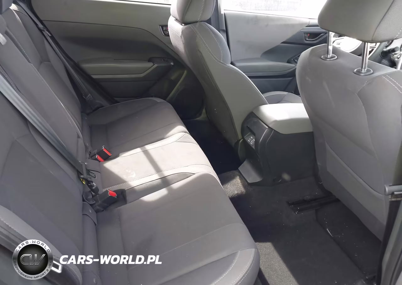 2025 Subaru Crosstrek Premium VIN:JF2GUHDC1SH294973 - 8