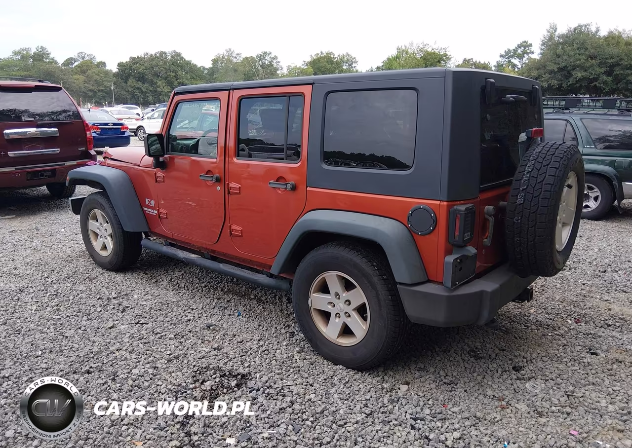 2009 Jeep Wrangler Unlimited X VIN:1J4GB39119L738675 - 3