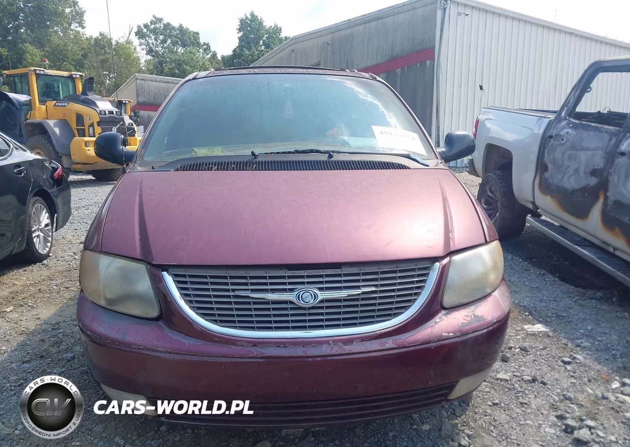 2002 Chrysler Town & Country Limited VIN:2C8GP64LX2R796975 - 6