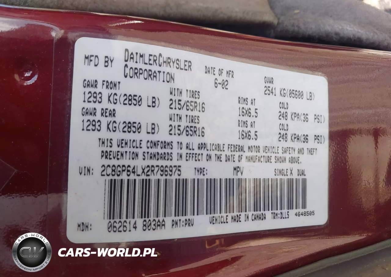 2002 Chrysler Town & Country Limited VIN:2C8GP64LX2R796975 - 9