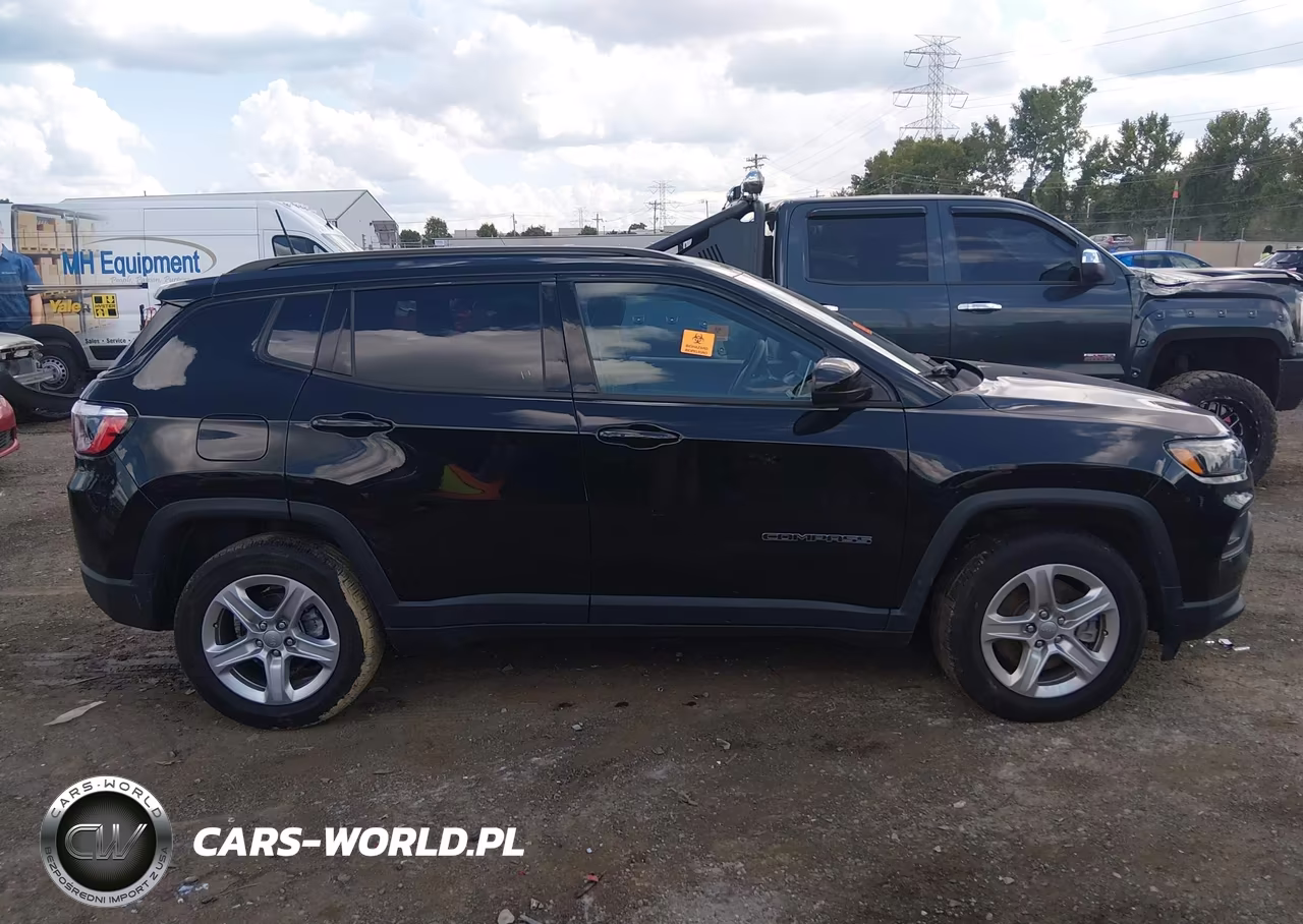 2023 Jeep Compass Latitude 4X4 VIN:3C4NJDBN3PT500668 - 13