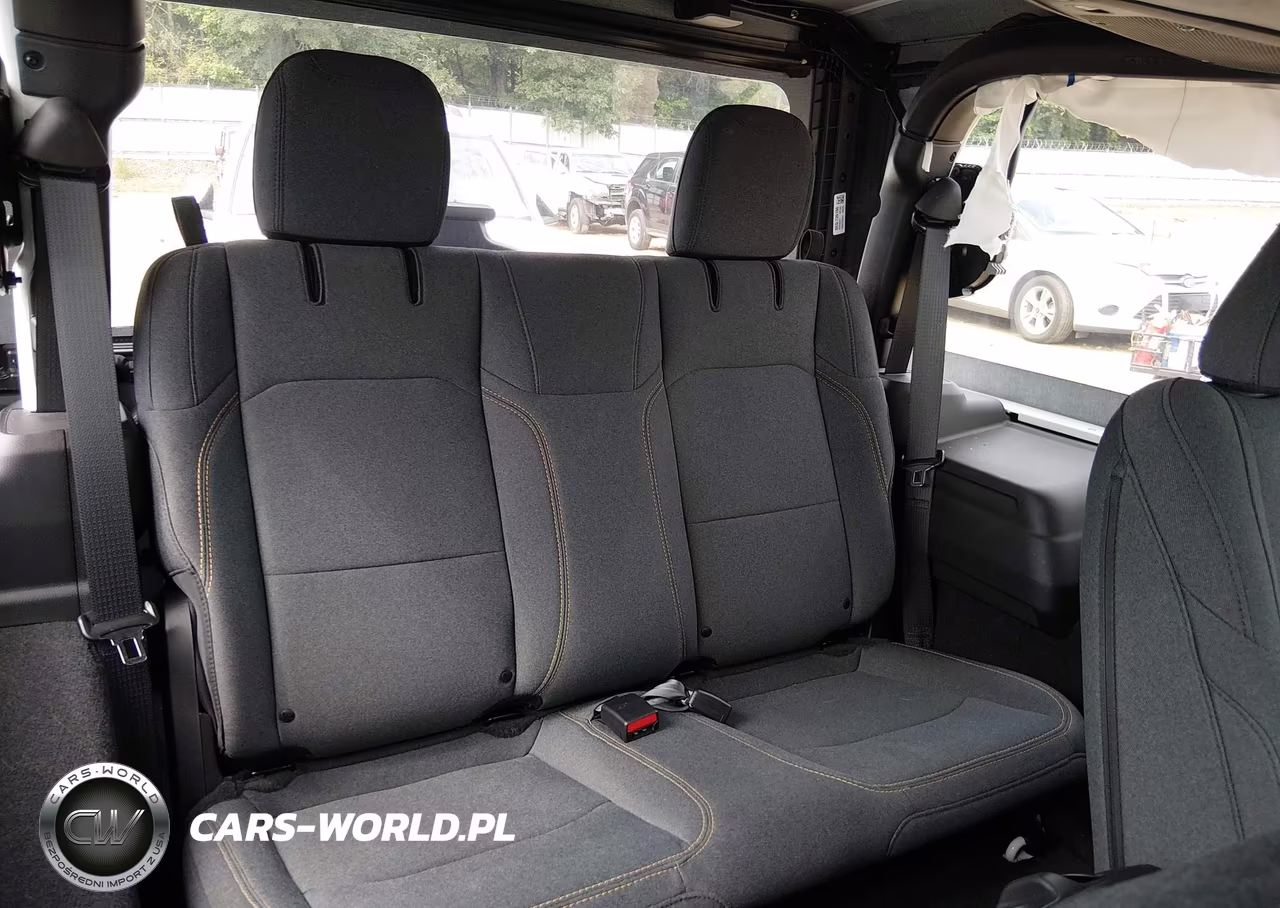 2025 Jeep Wrangler 2-Door Sport 4X4 VIN:1C4PJXAN5SW642972 - 8