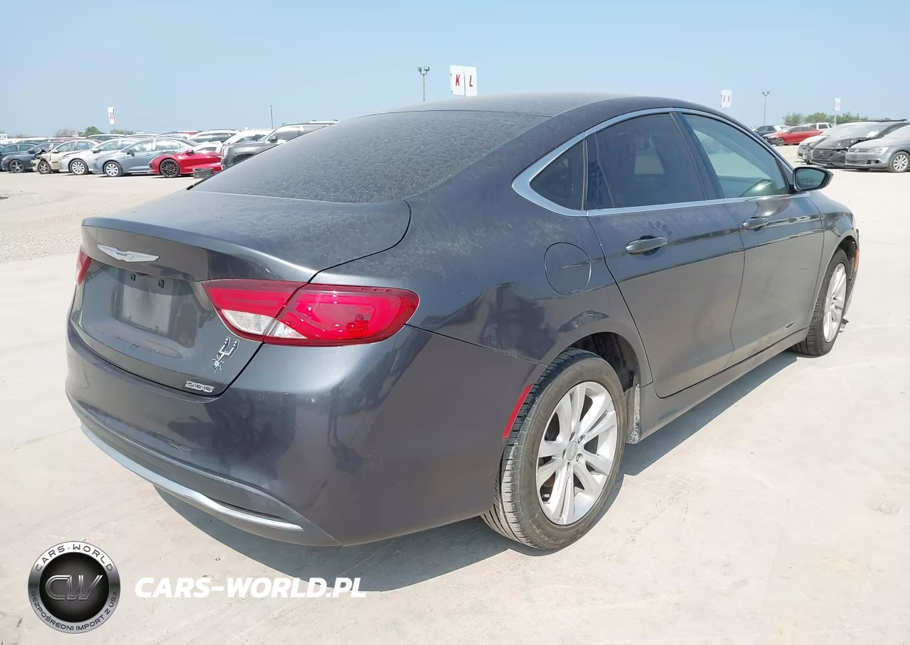 2016 Chrysler 200 Limited VIN:1C3CCCAB6GN113510 - 4