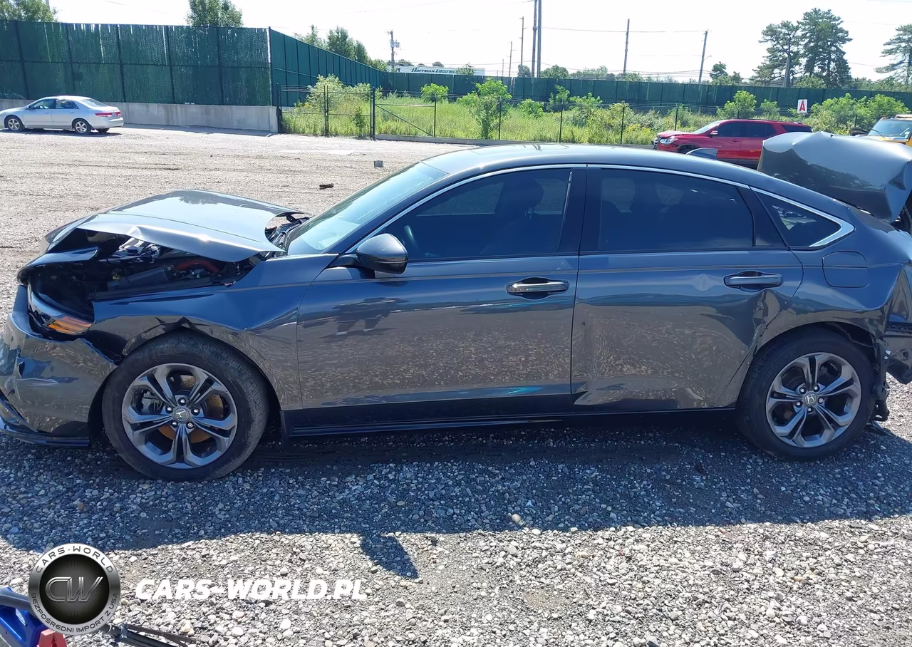2025 Honda Accord Hybrid Ex-L VIN:1HGCY2F6XSA032479 - 13
