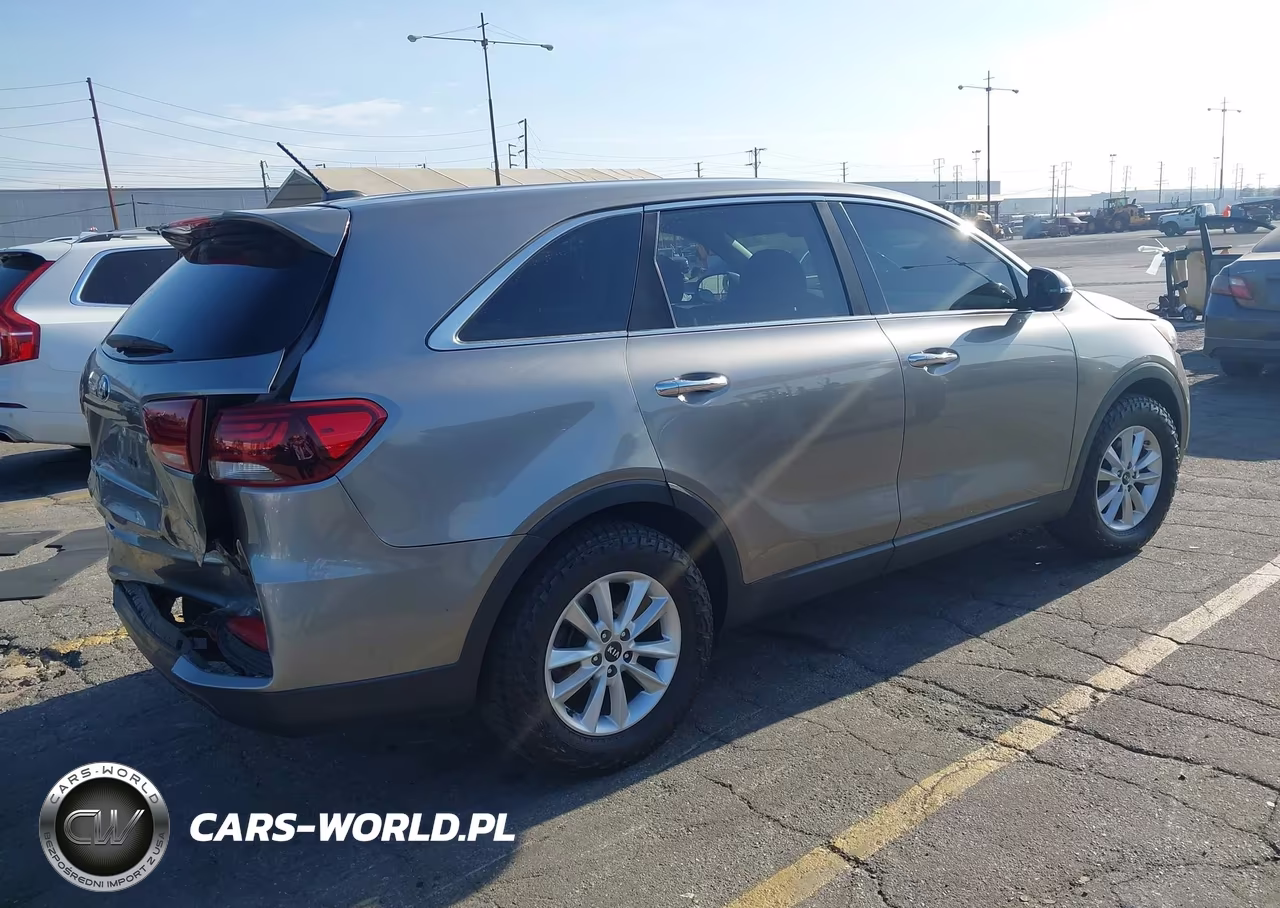 2019 Kia Sorento 2.4L Lx VIN:5XYPG4A3XKG511528 - 4