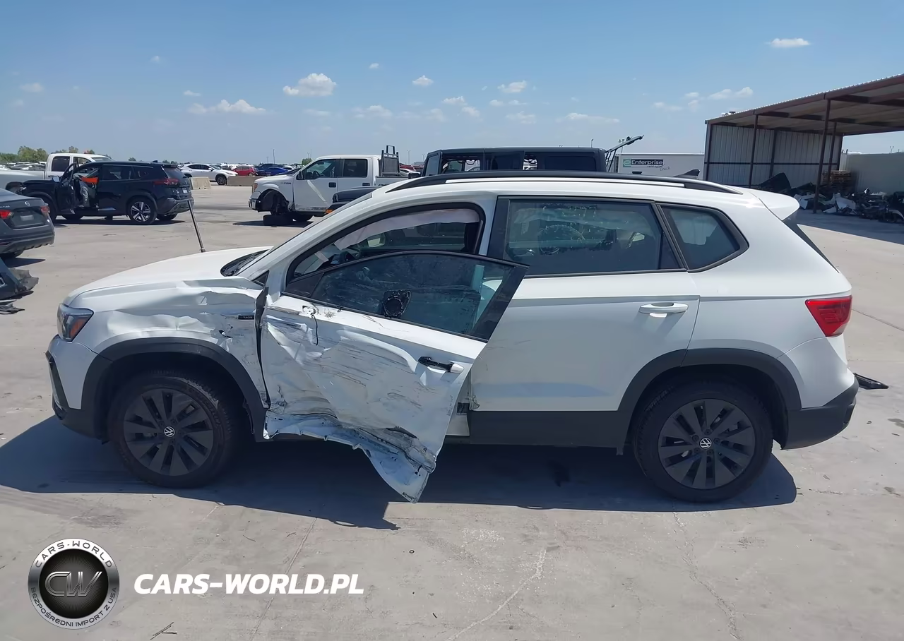 2024 Volkswagen Taos 1.5T S VIN:3VV5X7B23RM017685 - 14
