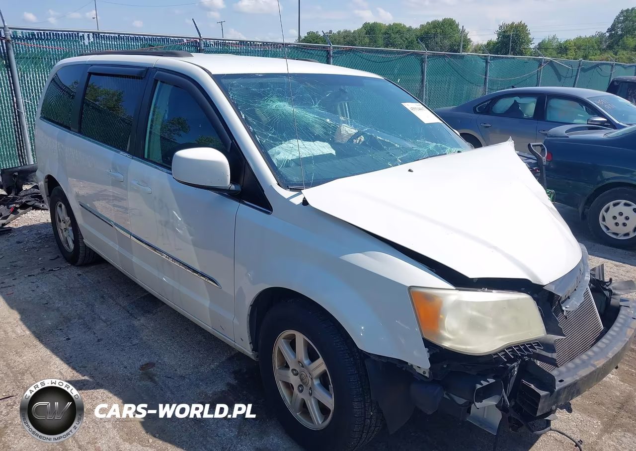2012 Chrysler Town & Country Touring