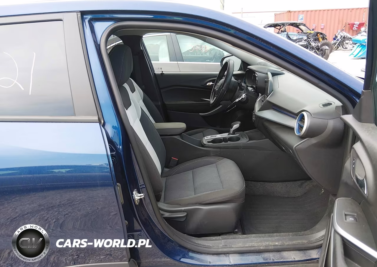 2024 Chevrolet Trax Fwd Sp VIN:KL77LFE29RC172300 - 5