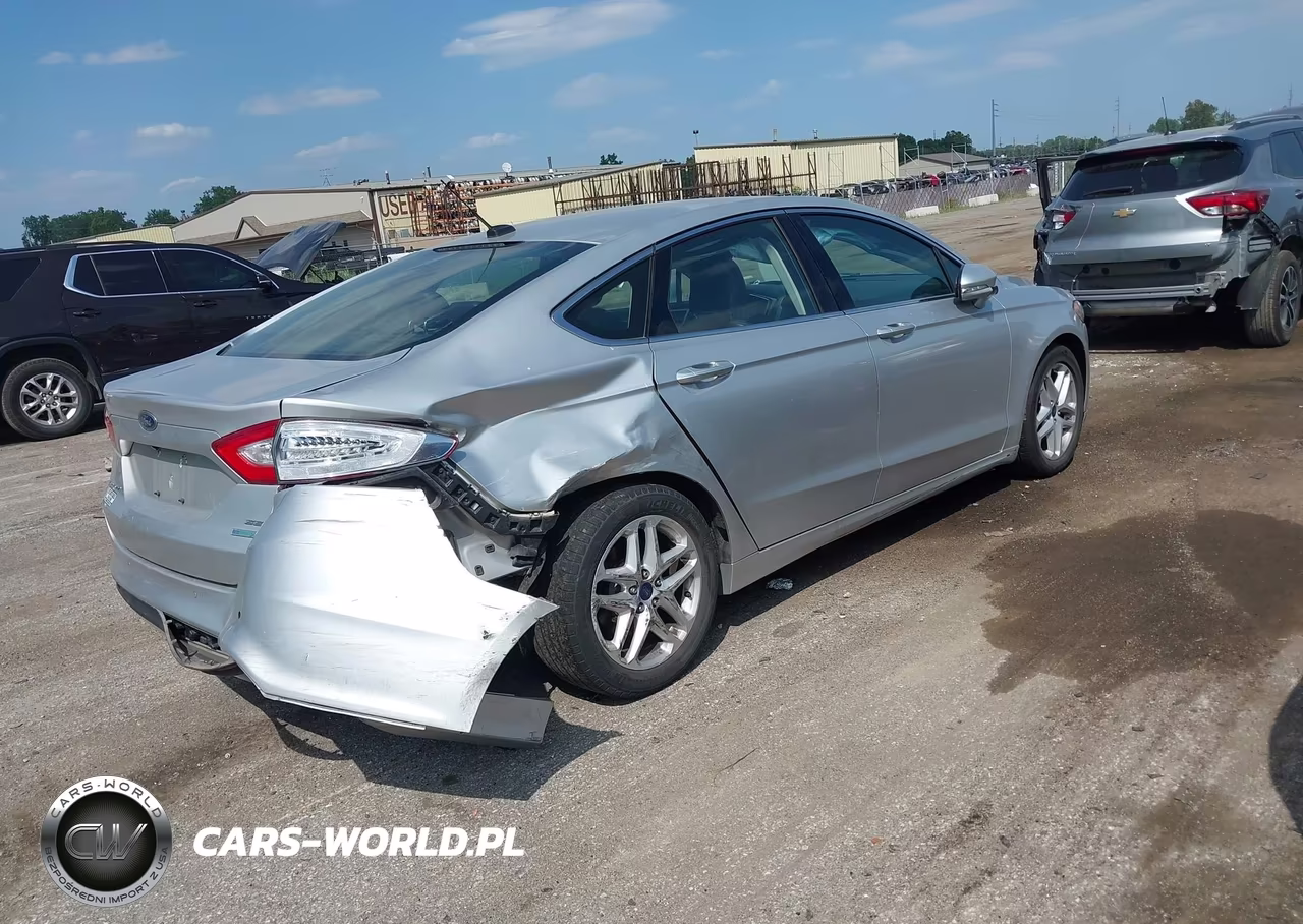2015 Ford Fusion Se VIN:3FA6P0HD6FR212767 - 4