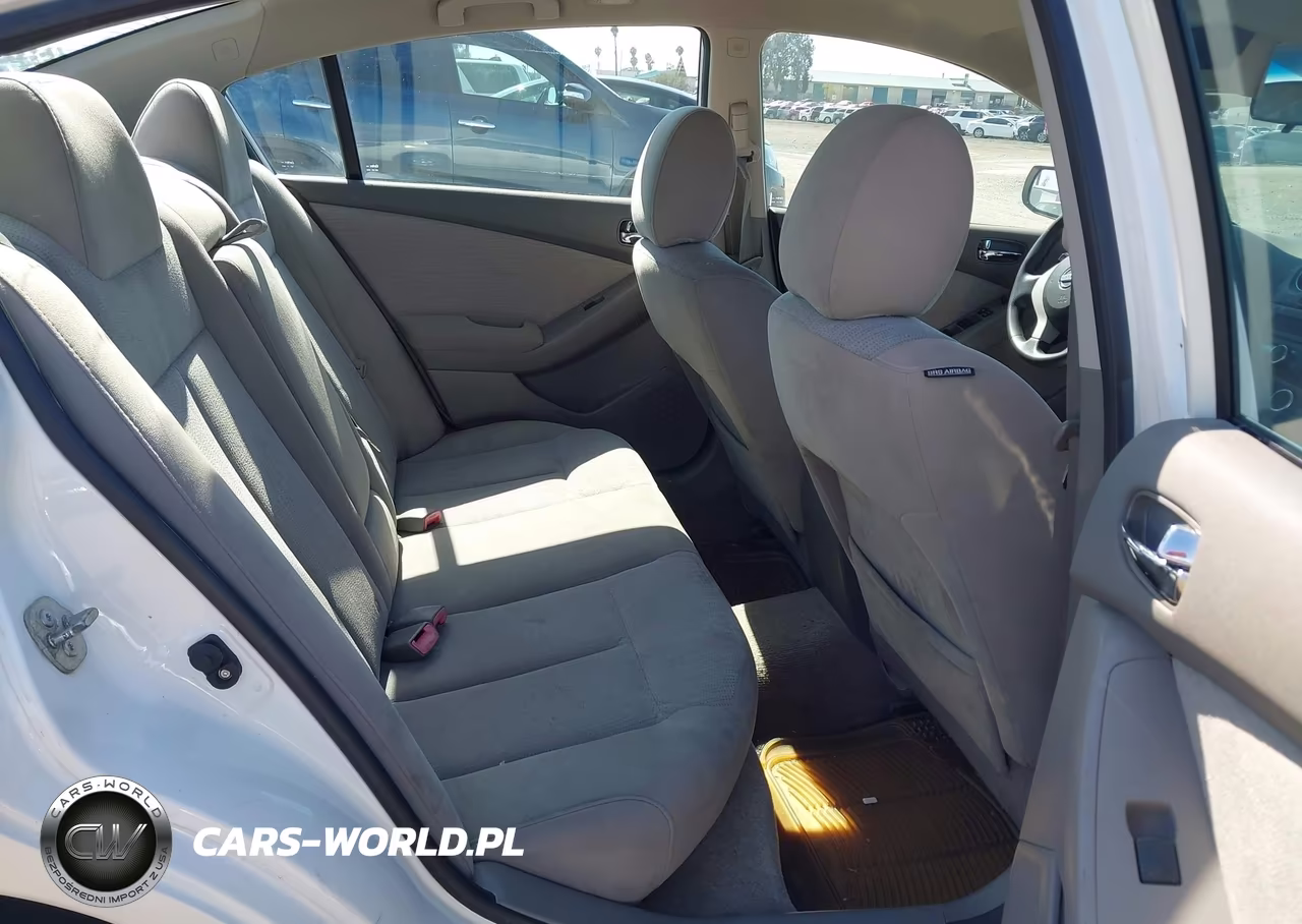 2011 Nissan Altima 2.5 S VIN:1N4AL2AP2BN505844 - 8