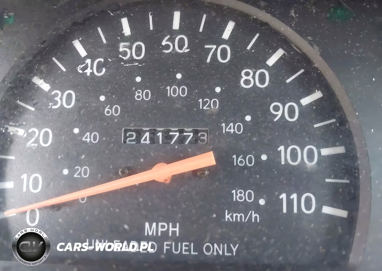 2000 Toyota Tacoma VIN:5TENL42N5YZ700220 - 15