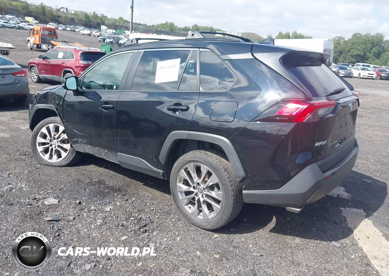 2022 Toyota Rav4 Xle Premium VIN:2T3A1RFV6NC258939 - 3
