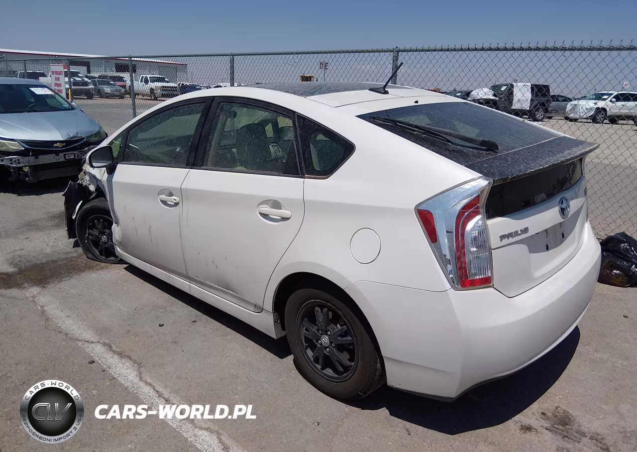 2012 Toyota Prius Three VIN:JTDKN3DU9C5482239 - 3