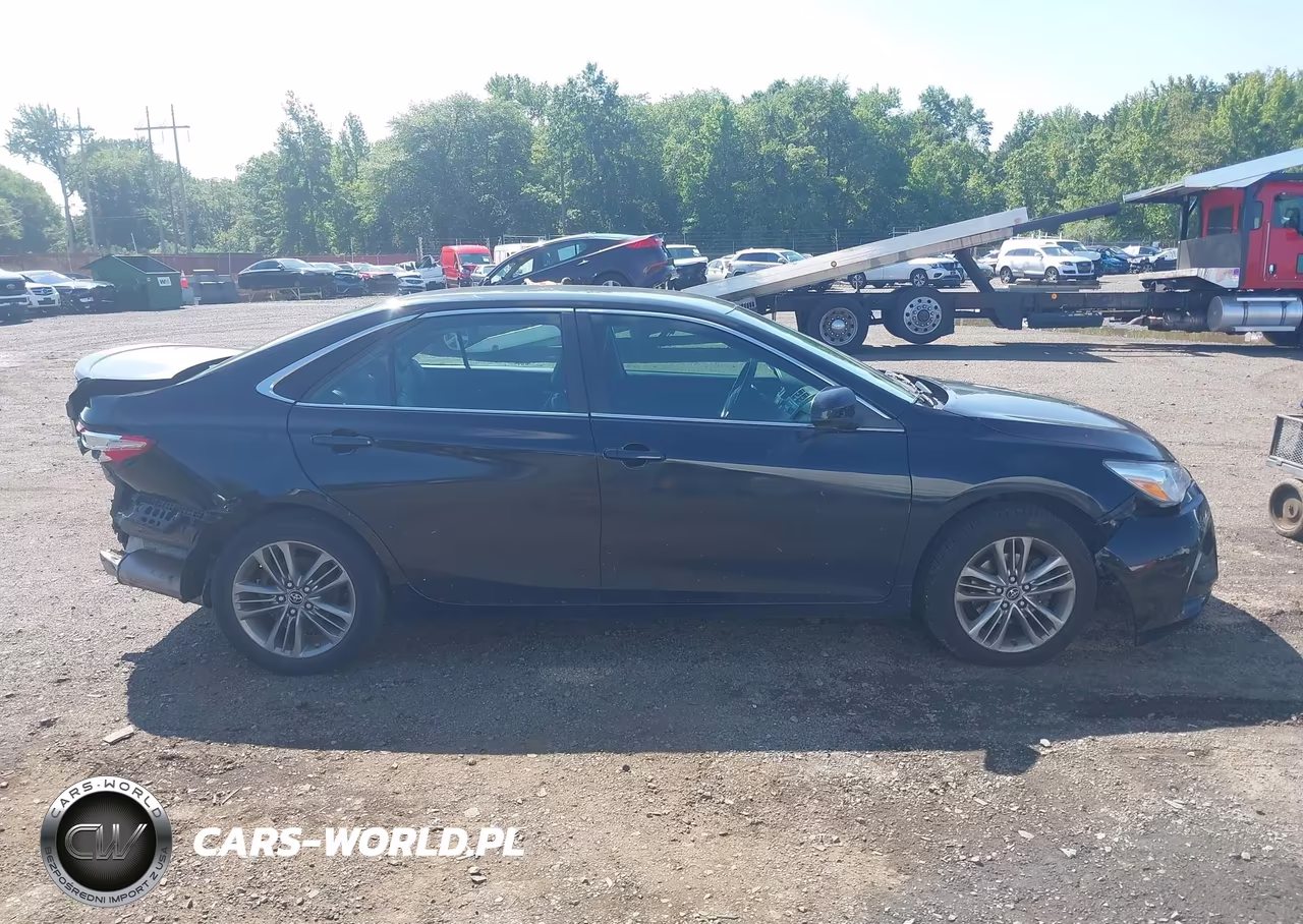 2016 Toyota Camry Se VIN:4T1BF1FK6GU175552 - 13