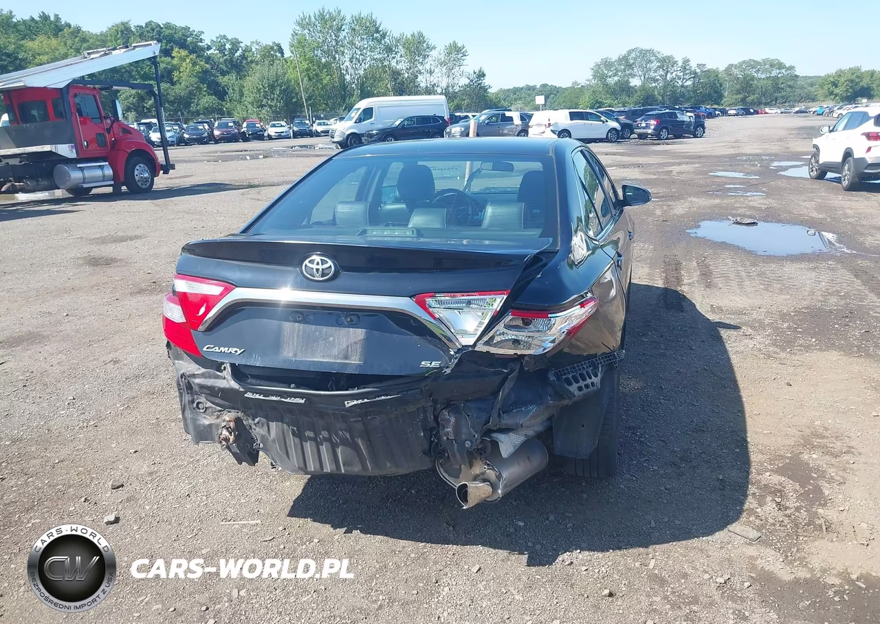 2016 Toyota Camry Se VIN:4T1BF1FK6GU175552 - 17