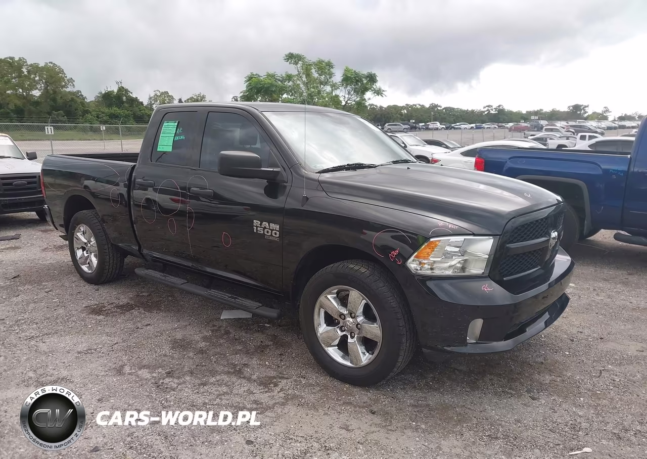 2019 Ram 1500 Classic Express 4X4 6'4 Box
