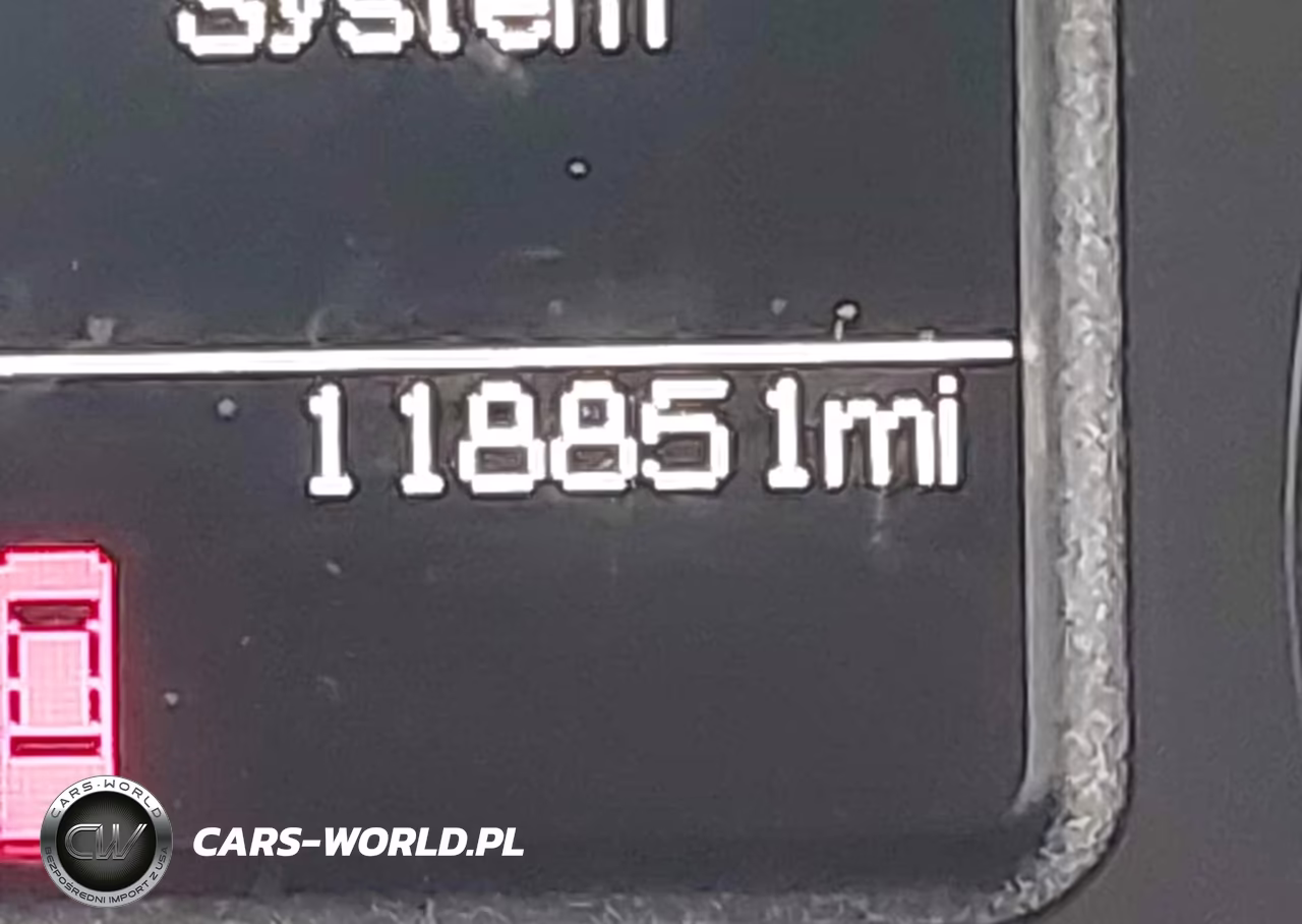 2019 Ram 1500 Classic Express 4X4 6'4 Box VIN:1C6RR7FG3KS544341 - 16