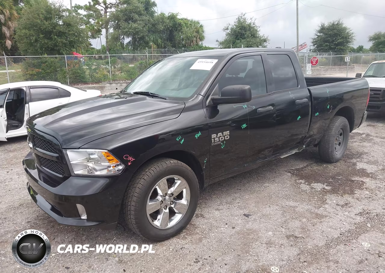 2019 Ram 1500 Classic Express 4X4 6'4 Box VIN:1C6RR7FG3KS544341 - 2