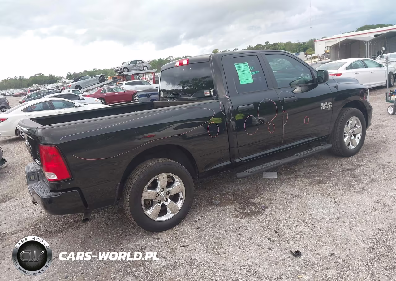 2019 Ram 1500 Classic Express 4X4 6'4 Box VIN:1C6RR7FG3KS544341 - 4